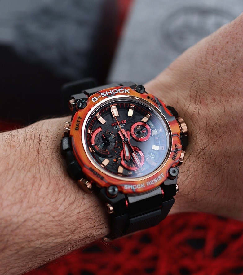 Casio G-Shock MT-G 40th Anniversary Flare Red MTG-B3000FR-1AER